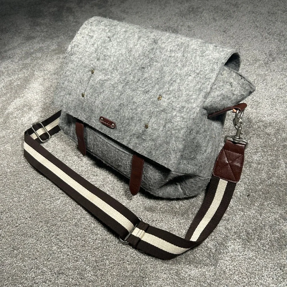 Rare Vintage Ducti Grey Wool Felt Messenger Bag Brown Leather Trim Striped Strap